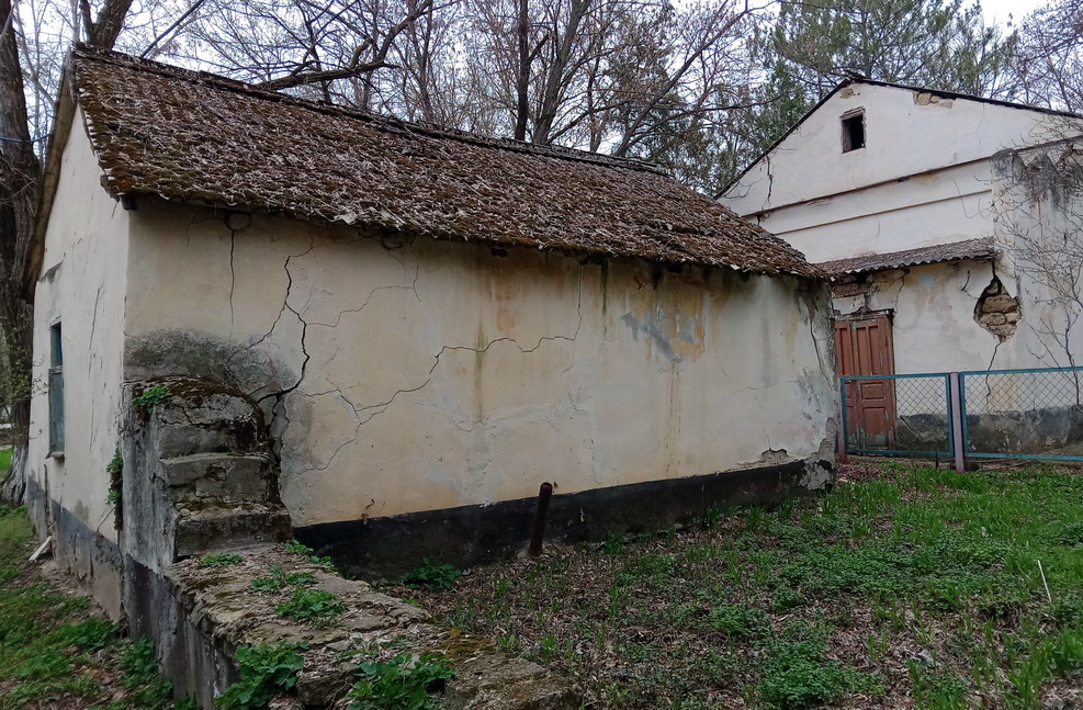 Название: Больница в Григориополе - старое здание.jpg
Просмотры: 294
Размер: 309.3 Кб