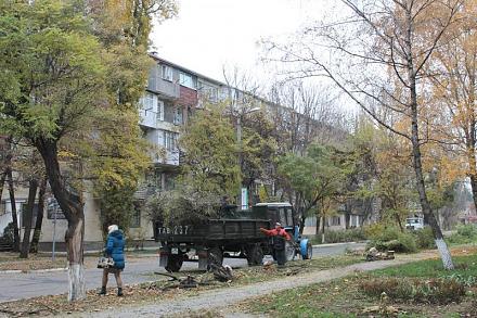 Нажмите на изображение для увеличения
Название: Спил деревьев в центре Тирасполя.jpg
Просмотры: 1203
Размер:	117.3 Кб
ID:	14915
