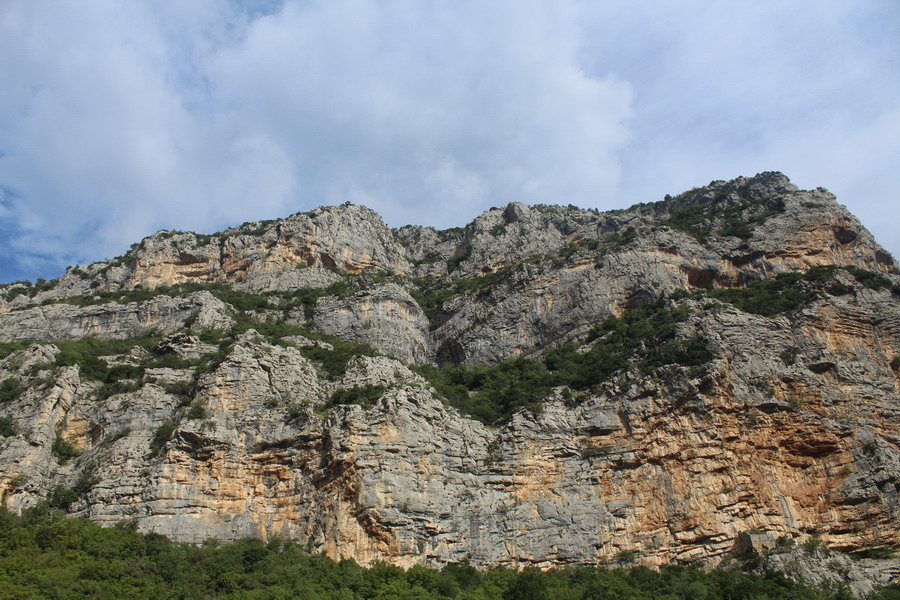 Название: Горы в Черногории.JPG
Просмотры: 1721
Размер: 226.1 Кб