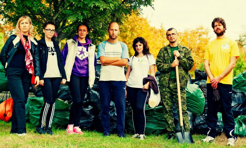 Название: Уборка мусора у памятника электростанции.jpg
Просмотры: 1016
Размер: 191.7 Кб